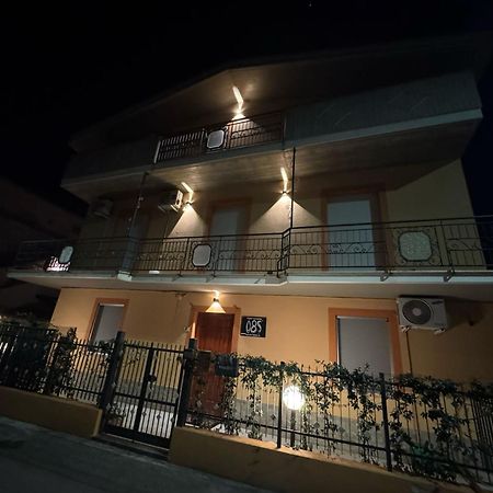 085 Apartments มอนเตซิลวาโน ภายนอก รูปภาพ